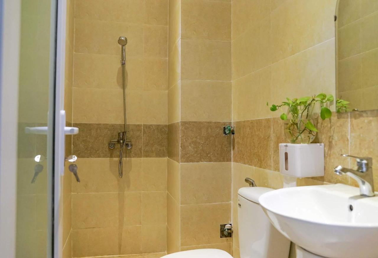 Local White House - Ecofriendly Homestay Дананг Экстерьер фото