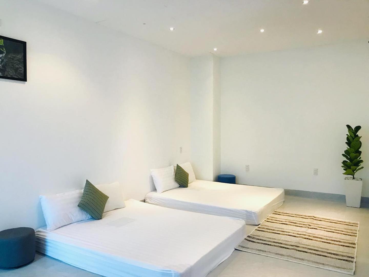 Local White House - Ecofriendly Homestay Дананг Экстерьер фото
