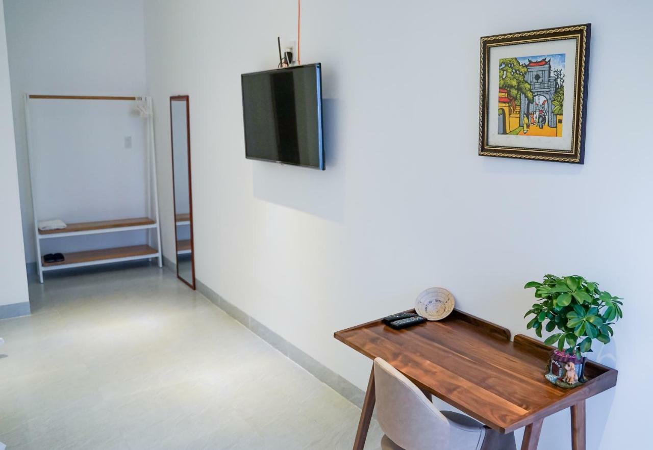 Local White House - Ecofriendly Homestay Дананг Экстерьер фото