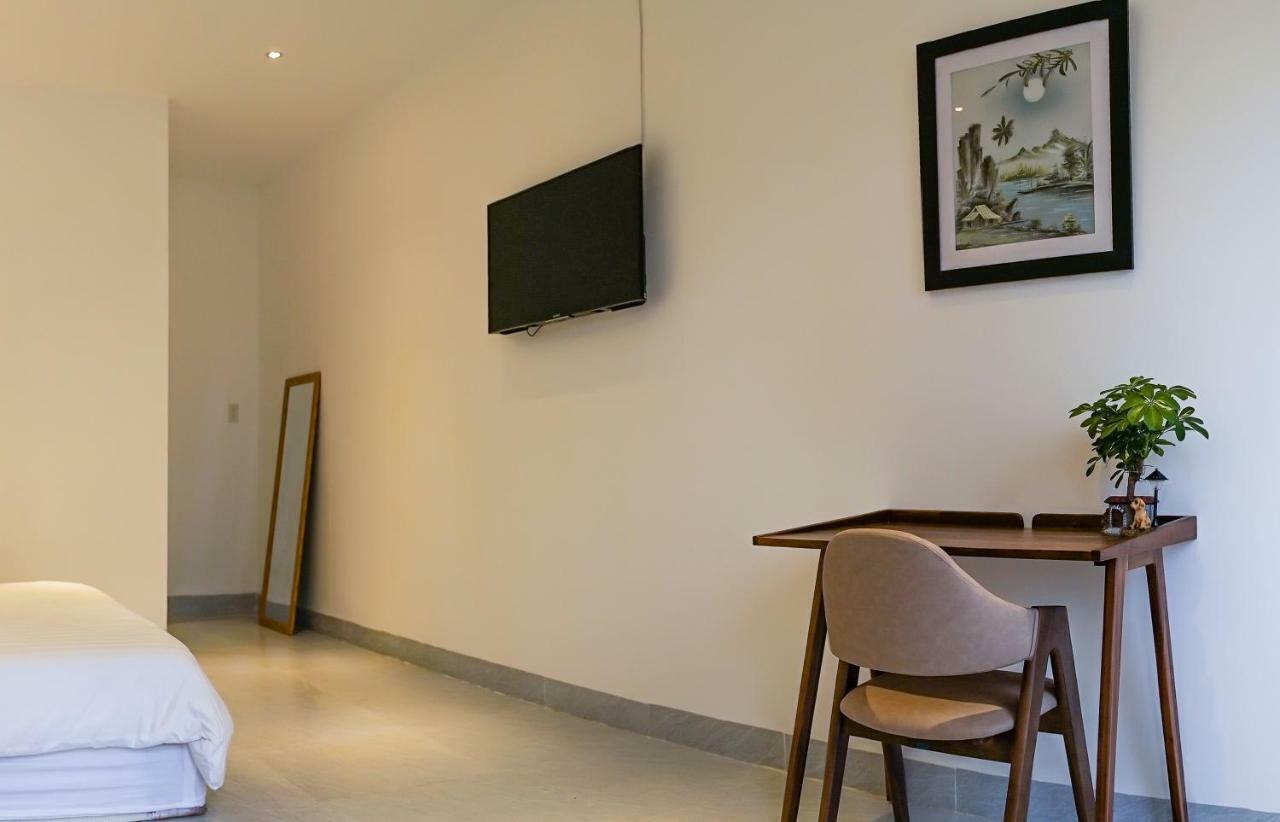 Local White House - Ecofriendly Homestay Дананг Экстерьер фото